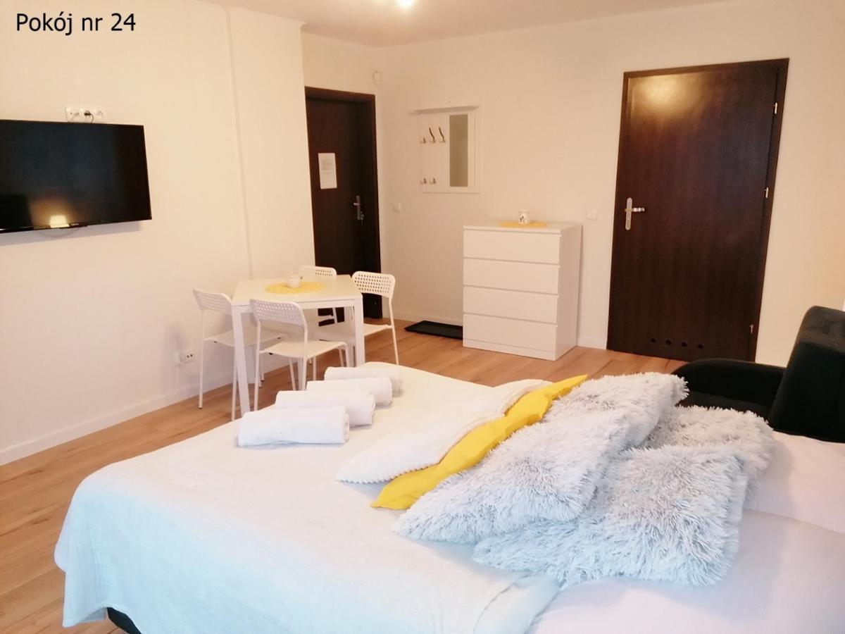 库瑞尼卡慕斯卡Pod Debem住宿加早餐旅馆 外观 照片