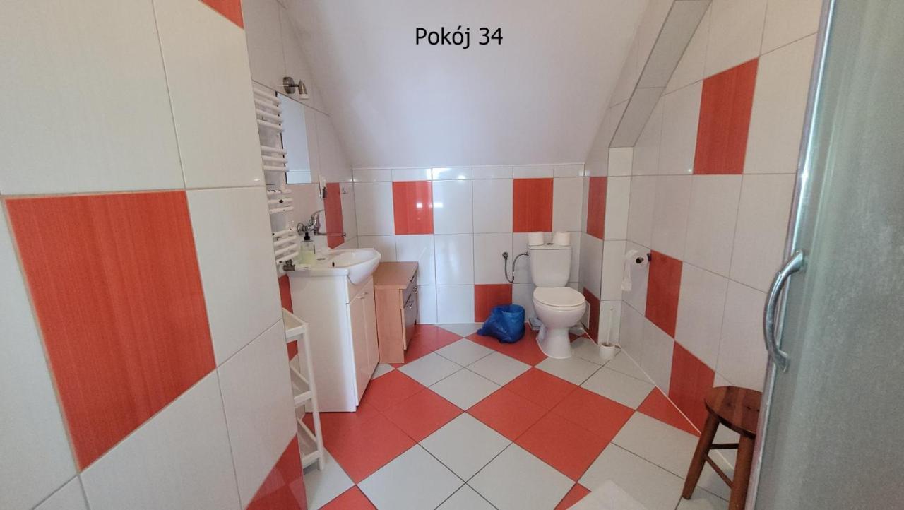 库瑞尼卡慕斯卡Pod Debem住宿加早餐旅馆 外观 照片