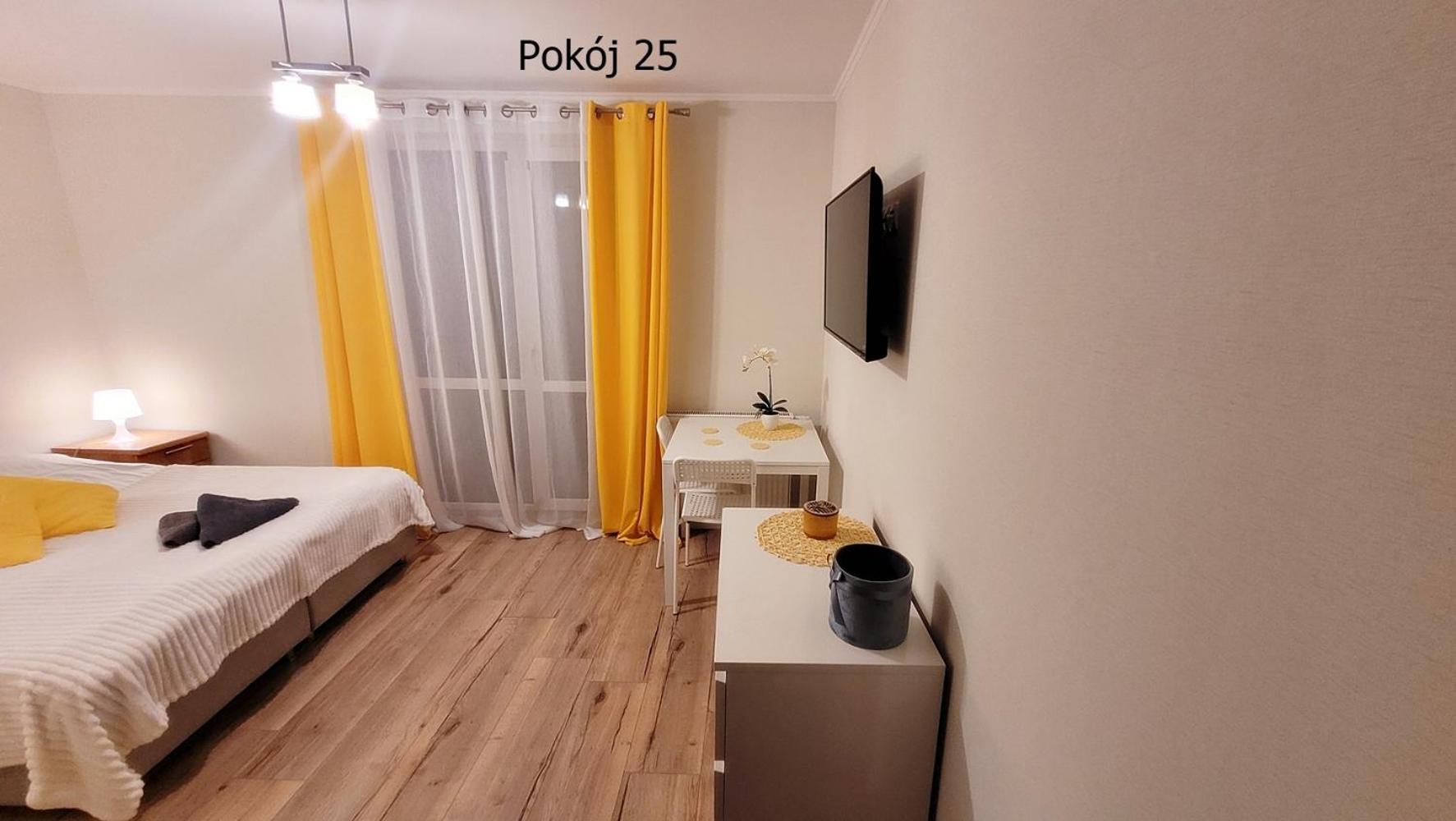 库瑞尼卡慕斯卡Pod Debem住宿加早餐旅馆 外观 照片