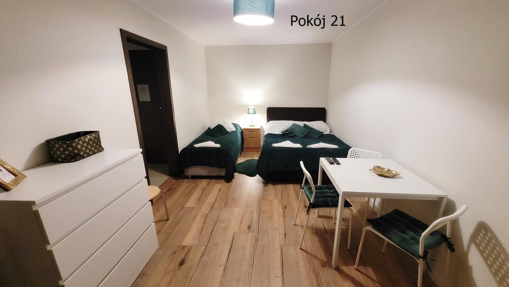 库瑞尼卡慕斯卡Pod Debem住宿加早餐旅馆 外观 照片