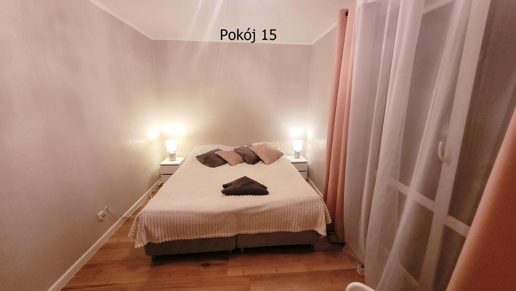 库瑞尼卡慕斯卡Pod Debem住宿加早餐旅馆 外观 照片