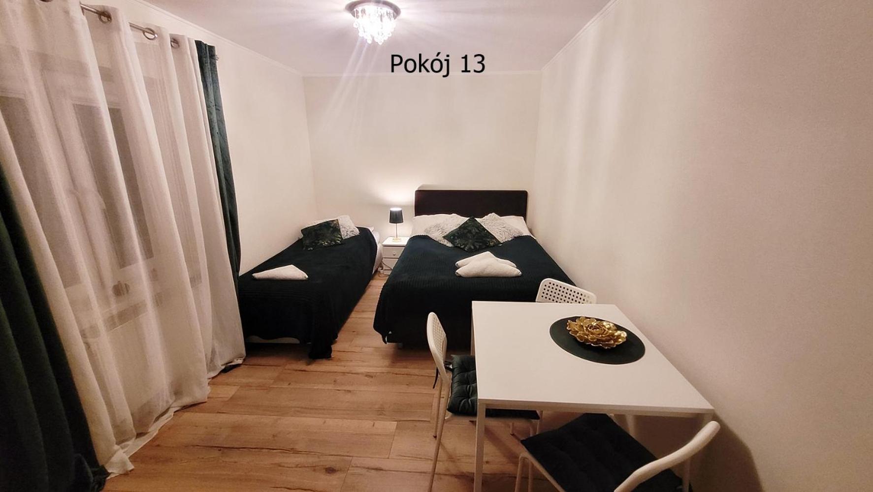 库瑞尼卡慕斯卡Pod Debem住宿加早餐旅馆 外观 照片