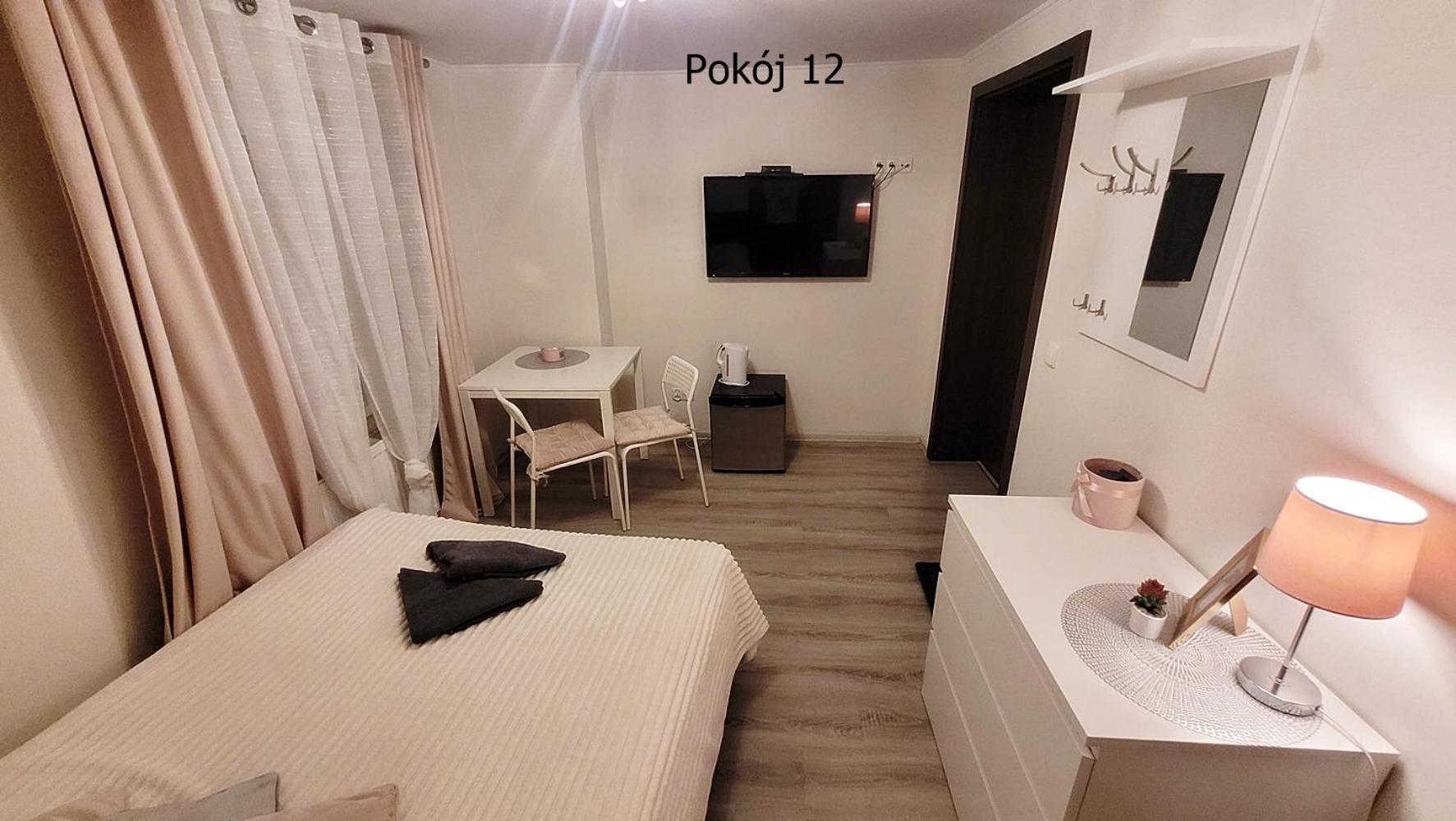 库瑞尼卡慕斯卡Pod Debem住宿加早餐旅馆 外观 照片